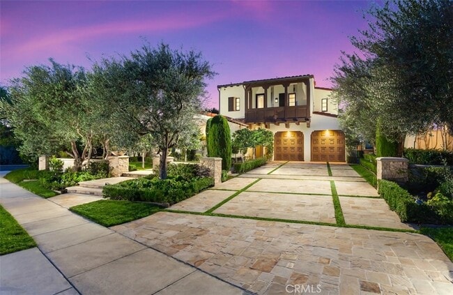 property at 21 Coral Cay