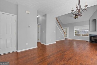 998 Pike Forest Dr in Lawrenceville, GA - Building Photo - Building Photo