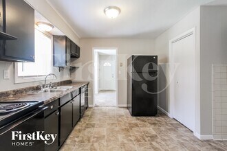 109 Mercator Dr in Greenwood, IN - Building Photo - Building Photo