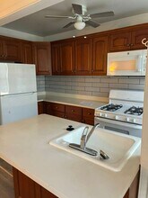 4136 6th St in Baltimore, MD - Foto de edificio - Building Photo