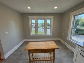 106 Arlington Ave in Dracut, MA - Building Photo - Building Photo