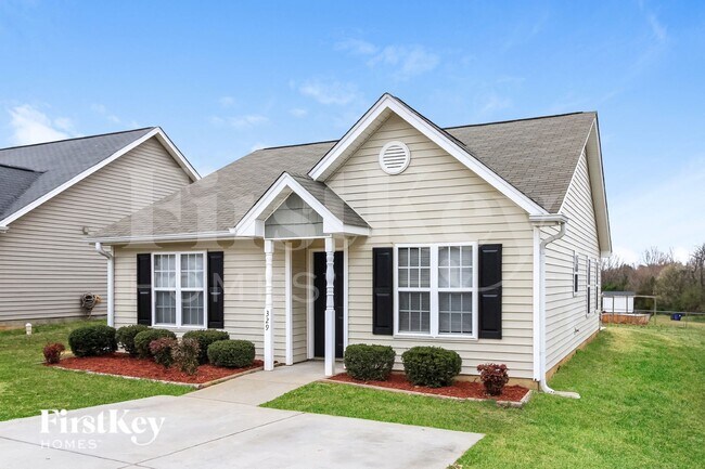 329 Wright St in Winston-Salem, NC - Building Photo - Building Photo