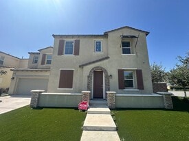 2920 E Bourbon St in Ontario, CA - Building Photo