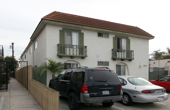 42nd Street Apartments in San Diego, CA - Building Photo - Building Photo