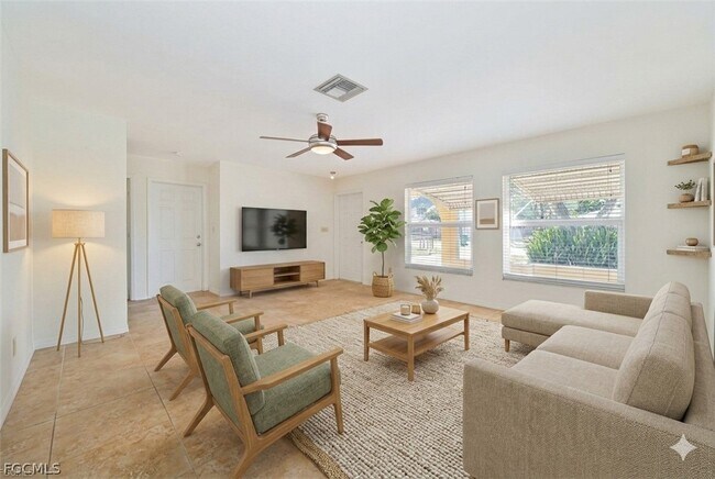 759 96th Ave N in Naples, FL - Building Photo - Building Photo