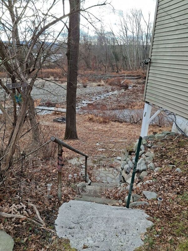 114-116 Knight St in Stroudsburg, PA - Building Photo - Building Photo