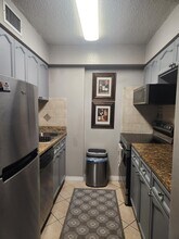 145 N Halifax Ave, Unit 703 in Daytona Beach, FL - Foto de edificio - Building Photo