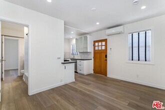 336 Rennie Ave in Los Angeles, CA - Building Photo - Building Photo