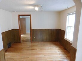 1913 Heath Ave in Madison, WI - Building Photo