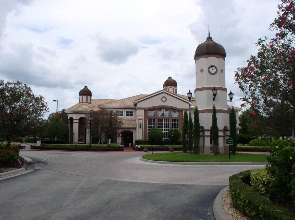 154 SW Peacock Blvd in Port St. Lucie, FL - Building Photo