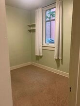 1120 Finnegan Way in Bellingham, WA - Building Photo - Building Photo