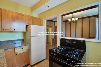 1295 Commonwealth Ave in Boston, MA - Building Photo - Building Photo