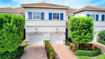 1119 Vermilion Dr in Lake Worth Beach, FL - Building Photo