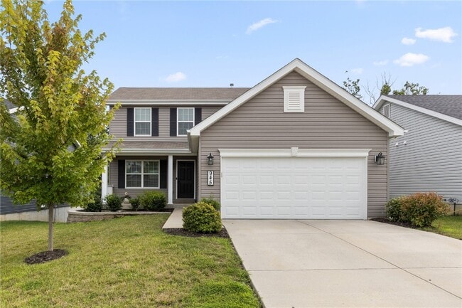 property at 945 Crestwood Ln