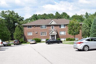 3861 Brown Ave in Manchester, NH - Building Photo - Building Photo