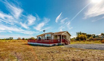 4657 Todd Rd in Sebastopol, CA - Building Photo