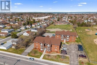 85 Edey St in Arnprior, ON - Building Photo - Building Photo