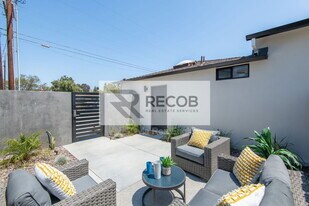 5144 Manchester Rd in San Diego, CA - Building Photo