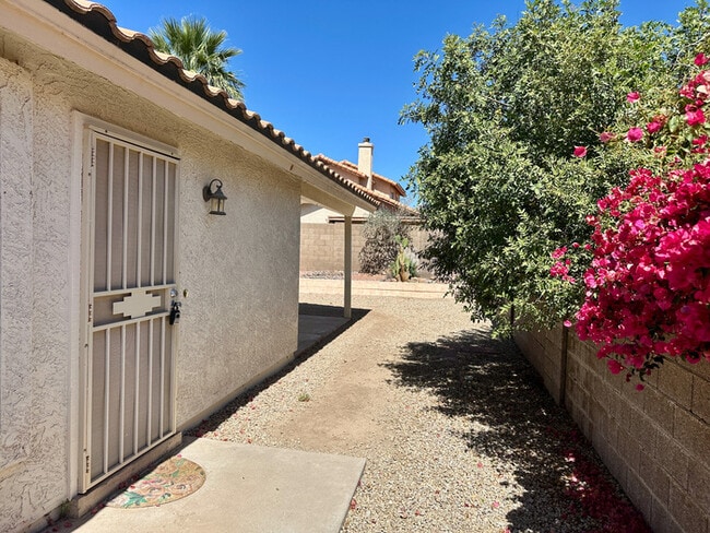 2914 E Woodland Dr in Phoenix, AZ - Building Photo - Building Photo