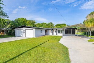 930 Aultman Rd in Kissimmee, FL - Building Photo