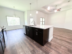 2315 Bergren Rd in Gulf Breeze, FL - Building Photo - Building Photo