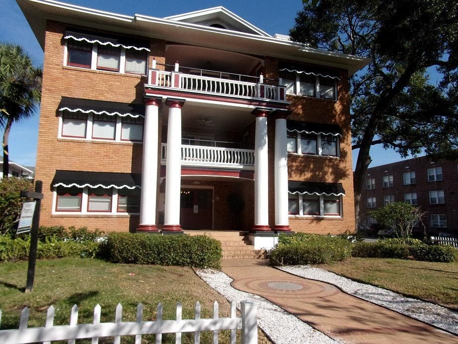 249 4th Ave N in St. Petersburg, FL - Building Photo