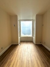 220 Monterey Blvd in San Francisco, CA - Foto de edificio - Building Photo