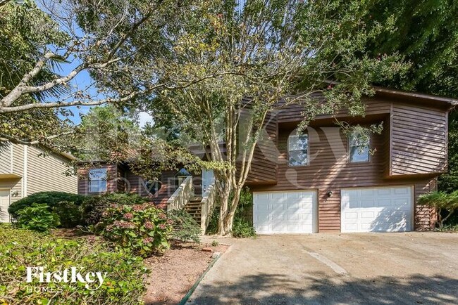 property at 3885 Creek Water Ct