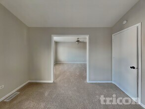 2005 Alpine Way in Plainfield, IL - Building Photo - Building Photo