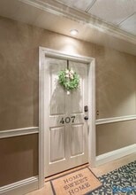 445 Providence Main St NW in Huntsville, AL - Foto de edificio - Building Photo