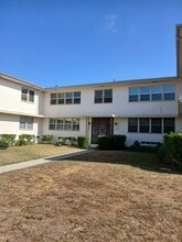 3316 W 77th St, Unit 3316 in Los Angeles, CA - Foto de edificio - Building Photo