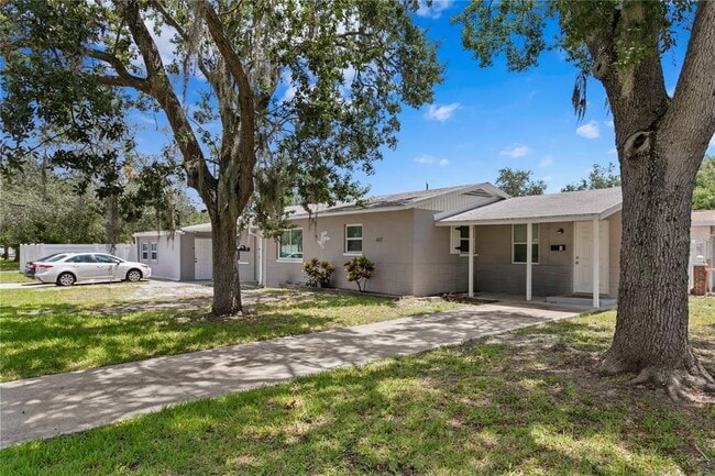 487 89th Ave N in St. Petersburg, FL - Building Photo - Building Photo