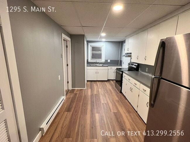 property at 1295 S Main St