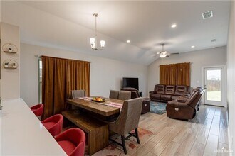 5616 Escondido Pass in McAllen, TX - Building Photo - Building Photo