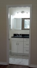 289 Rotonda Blvd W, Unit Apt B in Rotonda West, FL - Foto de edificio - Building Photo