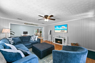 523 8th Ave N in Jacksonville Beach, FL - Building Photo - Building Photo
