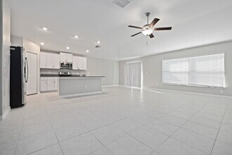 8905 Parsons Hill Blvd in Wesley Chapel, FL - Building Photo - Building Photo