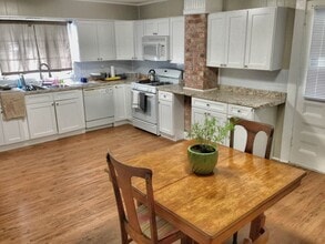 111 Herkimer St in Syracuse, NY - Building Photo - Building Photo