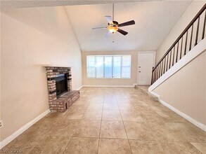 2670 Sumac Ln in Las Vegas, NV - Building Photo - Building Photo