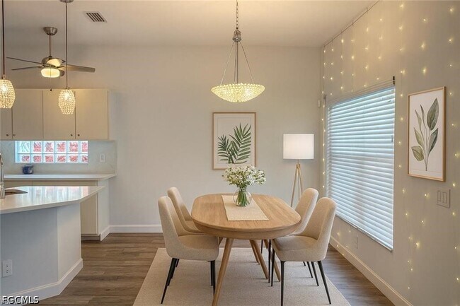 10700 Aqua Surf Ct in Estero, FL - Building Photo - Building Photo