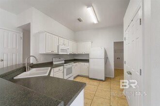 146 Cypress Ln in Fairhope, AL - Building Photo - Building Photo