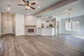 6922 17th St in Lubbock, TX - Building Photo - Building Photo