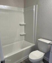 137 W Bobcat Pl in Casa Grande, AZ - Building Photo - Building Photo