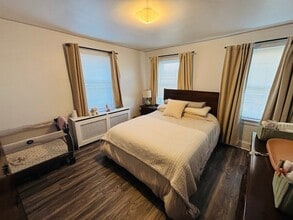 30 1st St in Glen Cove, NY - Building Photo - Building Photo