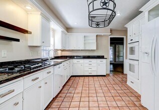 735 Talmalge Hall Dr in Conroe, TX - Building Photo - Building Photo