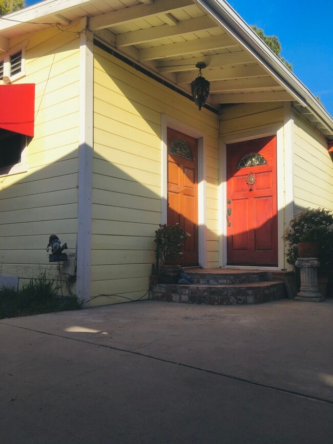 property at 7826 Arvilla Ave
