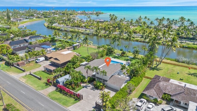 748 Mokapu Rd in Kailua, HI - Building Photo - Building Photo