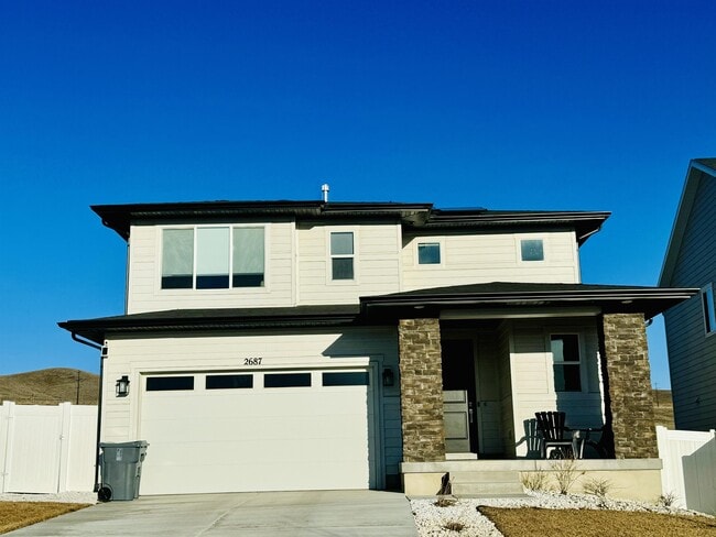 property at 2687 N Snowberry Dr