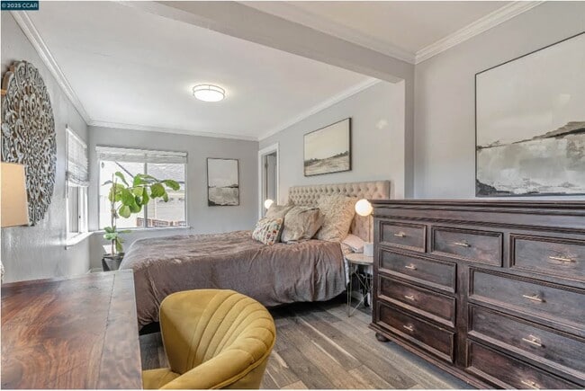 property at 2230 Pomona Ave