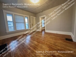 1036 Lafayette Ave NE in Grand Rapids, MI - Building Photo - Building Photo